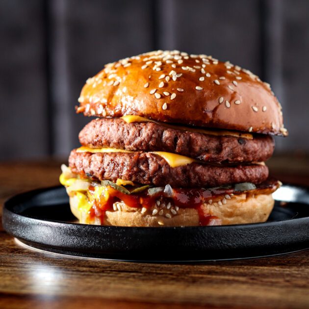 Cheeseburger (Plant Based)